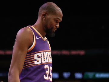 Kevin Durant Traded to Rockets After Suns Era Falls… 