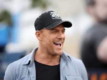 ‘Reacher’ Star Alan Ritchson Tapped for Huge New TV… 