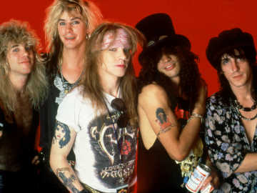 Former Guns N’ Roses Manager Alan Niven Says ‘Nobody Else’ Would Manage Band in the Late 
