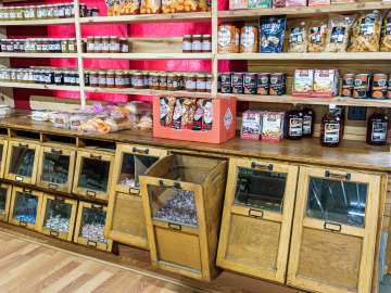 Grocery Store Bulk Bins Pose Disgusting Risks for Unsuspecting… 