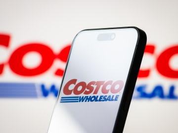 Costco’s Meaty Steak Combo On Mega… 