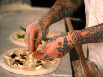 Italian Critics Crown No. 1 Pizza Joint in… 