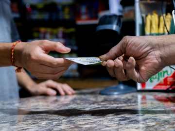 $2 Million Powerball Winners Sold in Two Different… 