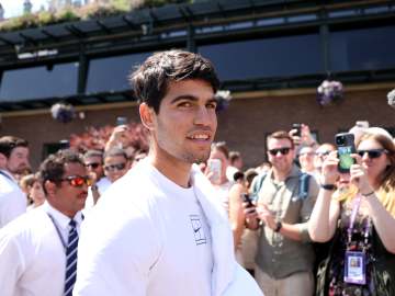 Carlos Alcaraz Is Wealthier Than Jannik Sinner Going Into the Wimbledon… 