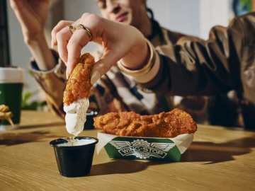 Wingstop Scores a Slam Dunk with This Exclusive Meal… 