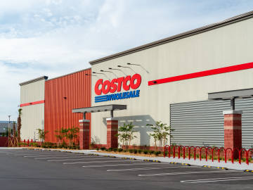 New Costco Snack Has Fans Rushing to Buy a Few… 