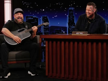 Kevin James Teases Country Music Movie With Jelly… 