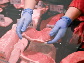 Beef Prices Just Hit Record Highs and Ranchers Say It’s Worse Than You Think … 
