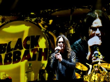 Black Sabbath Breaks Silence After Death of Ozzy… 