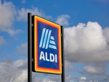 Aldi Fans Say They’re ‘Stocking Up’ On New ‘Hot’ Ranch… 
