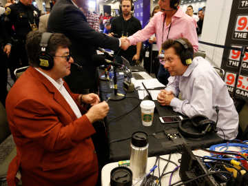 Well Wishes Pouring in After Beloved NFL Announcer Reveals Cancer… 