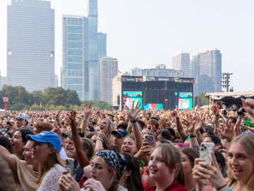 Lollapalooza Sparks Outrage With Disappointing… 