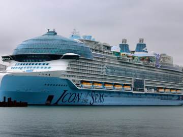 Royal Caribbean Issues Statement After Passenger Injured By Scary… 