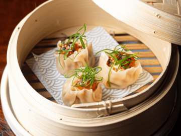 Famous Celebrity Chef-Owned Miami Restaurant Closes Its… 