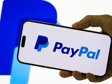 Americans Will Be Taxed on Their PayPal and Venmo… 