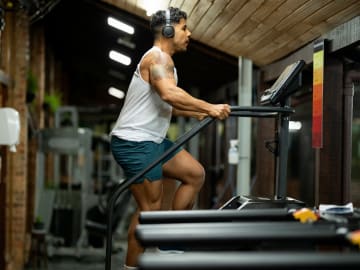Best StairMaster Workouts to Burn Fat in a Crowded… 