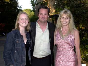 Matthew Perry’s Mother Breaks Her Silence Following Actor’s… 