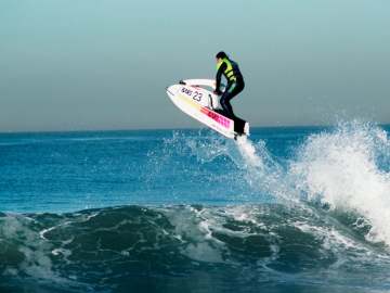 JetSkier Arrested After Viral TikTok Showed Him Capsizing… 