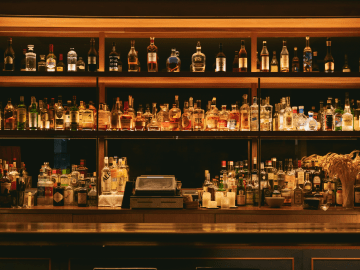 This Canadian Whisky Tastes Just as Good as Crown Royal—for Half the… 