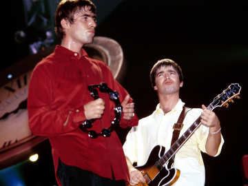 Oasis Reveals the One Way Their New Tour Will Be Nothing Like the… 