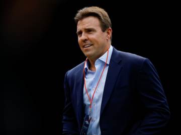 Former NFL Star Says 20 Concussions Haven