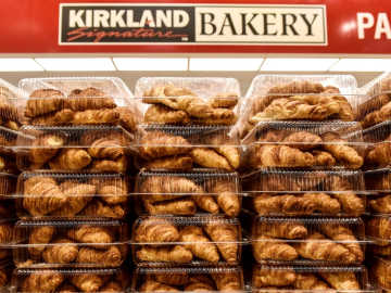 Costco Shoppers Angered by Major Change to Popular Bakery… 