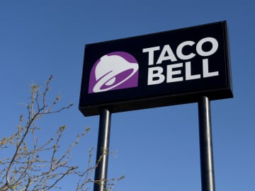 Taco Bell Is Serving Up a Fast Food Staple With a Mexican… 