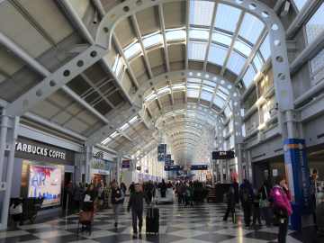 Passengers, Staff Have Wild Brawl Inside Chicago O’Hare… 