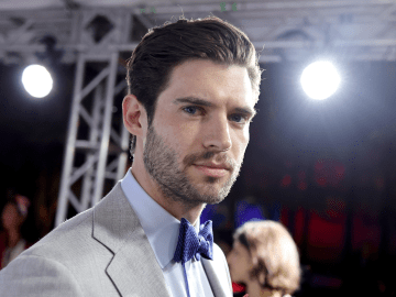 The actor is coming up in Hollywood quickly, and is rumored to have his own real-life Lois Lane.