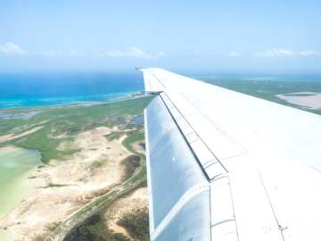 JetBlue Passengers Were Kicked Out of Foreign Airport After… 