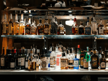 This Cheap Bourbon Is My Favorite Whiskey to Share With Newbies and Experts… 