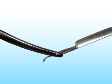 How to (Safely) Shave With a Straight Razor and Get the Cleanest Cut… 