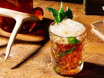 This Is the Best Nonalcoholic Spirit—and It’s Not Even… 