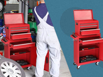 Walmart Is Selling a $288 Rolling Tool Chest for Just $134 That Shoppers Say Is 