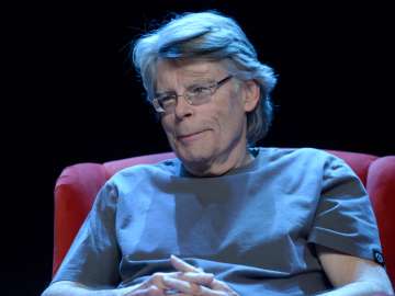 Stephen King Gives Honest Review of ‘Batsh-t’ New Film Based on His… 