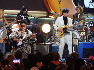 42 Years Later, One Grammys Supergroup Just Rebooted an Underrated… 