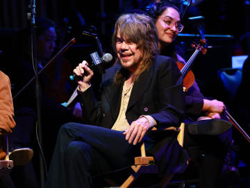Iconic Punk Musician Reveals Stage 4 Cancer… 