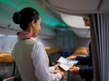 Flight Attendants Under Investigation for Controversial Photo… 