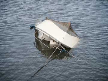 Cops Search for Man Last Seen on Boat After Fiancé Found… 