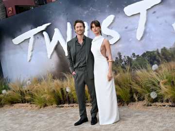 ‘Twisters’ Director Clarifies Whether Steven Spielberg Changed Original… 