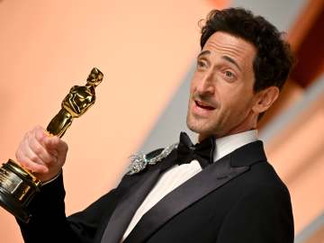 Adrien Brody Explains Oscars Gum-Throwing… 