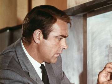 James Bond Novelist Predicts Amazon Won