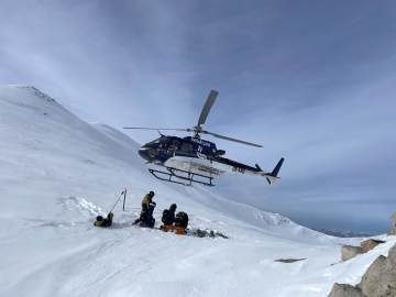 Tragedy Strikes as 3 Heli-Skiers Presumed Dead After… 