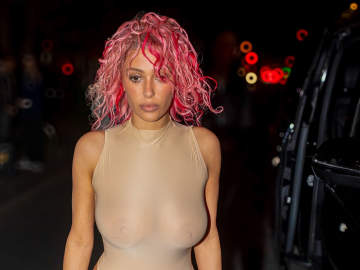 Bianca Censori Posts Thowback, Nearly-Nude Rollerblade… 