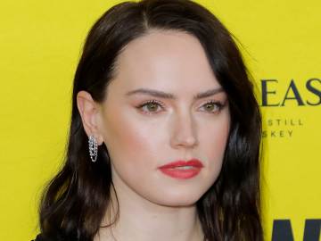 Daisy Ridley Turns Heads at SXSW in Goth Fishnet… 