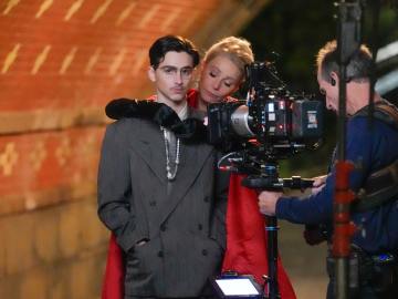 Gwenyth Paltrow Made One Request During Sex Scenes With Timothée… 