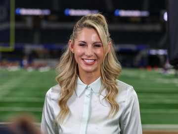 Laura Rutledge Turns Heads With Her Outfits at the… 