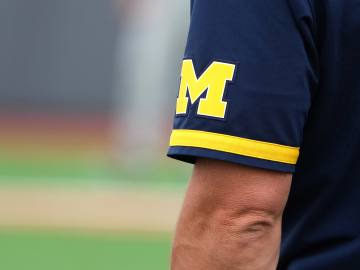 College Baseball Star Apologizes After Cocaine Celebration Goes… 