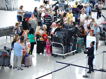 These Are the 10 Most-Delayed U.S. Airports, Did Yours Make the… 