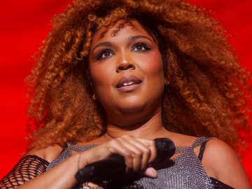 Lizzo, 36, Turns Heads in Thong, Fishnets After Recent Weight… 